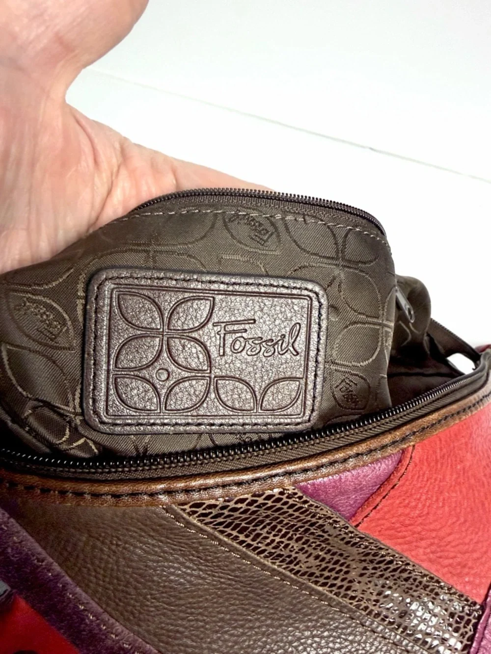 Fossil Patchwork Leather Hobo Bag Multicolor Brown Red Boho Key Charm Vintage